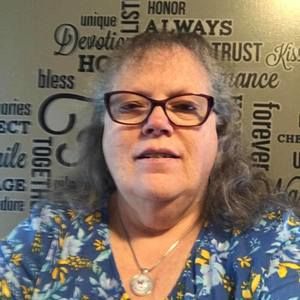 Meet your Posher, Debby